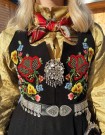 Bunadskjorte, silke Tyrihans Fransk rose, gull thumbnail