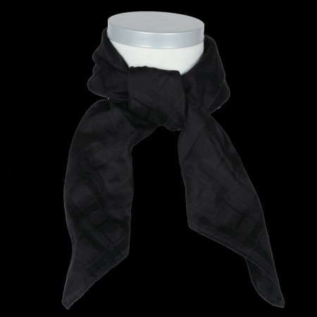 Silkeskjerf Tyrihans, Nordland