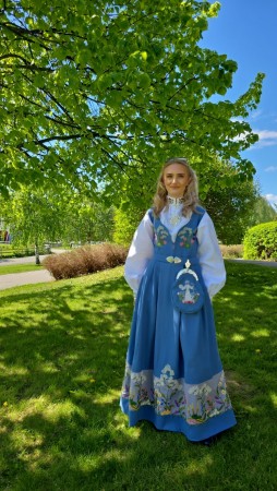 Oslo bunad. Lys blå. 