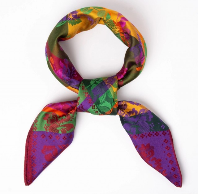 Tyrihans silkeskjerf Gabriella 03-493.401