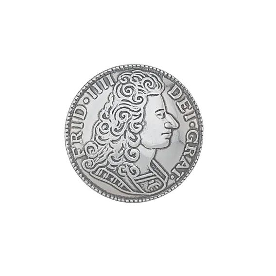 Knapp mynt med lang hempe til herrebunad fra Voss
