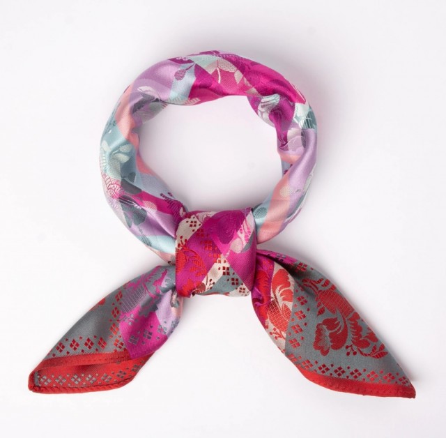 Tyrihans silkeskjerf Gabriella 03-493.007