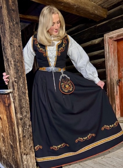 Segerbrandt bunad