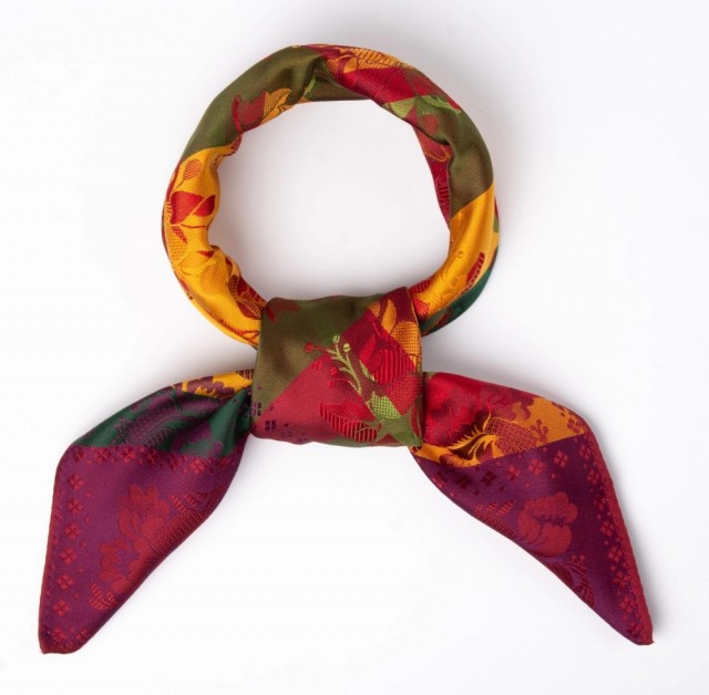 Tyrihans silkeskjerf Gabriella 03-493.405