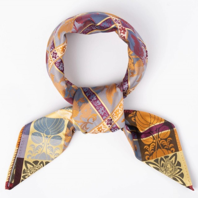 Tyrihans silkeskjerf Mimmi 03-318.094